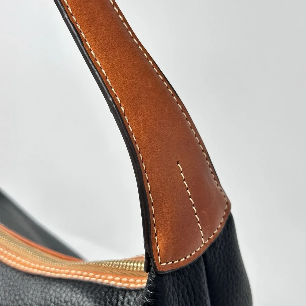 Dooney & Bourke Pebble Grain Paige Sac Black Hobo Tassel Shoulder Bag